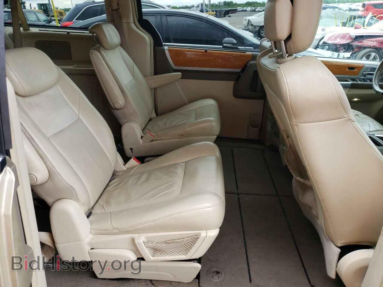 2010 CHRYSLER MINIVAN - VIN: 2A4RR7DXXAR414868 - Фото 6