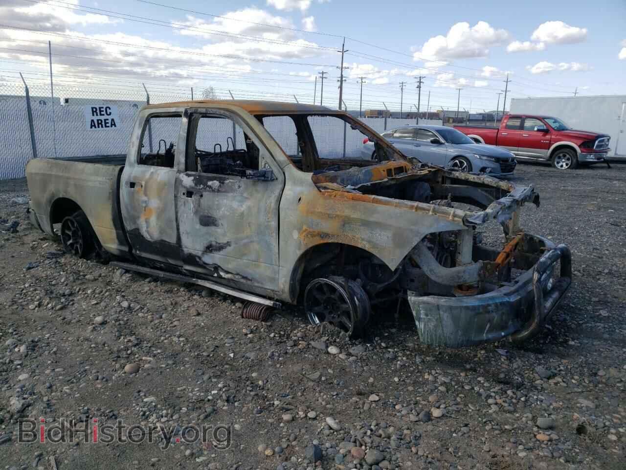 2015 RAM 1500 - VIN: 1C6RR7FT6FS772465 - Photo 4