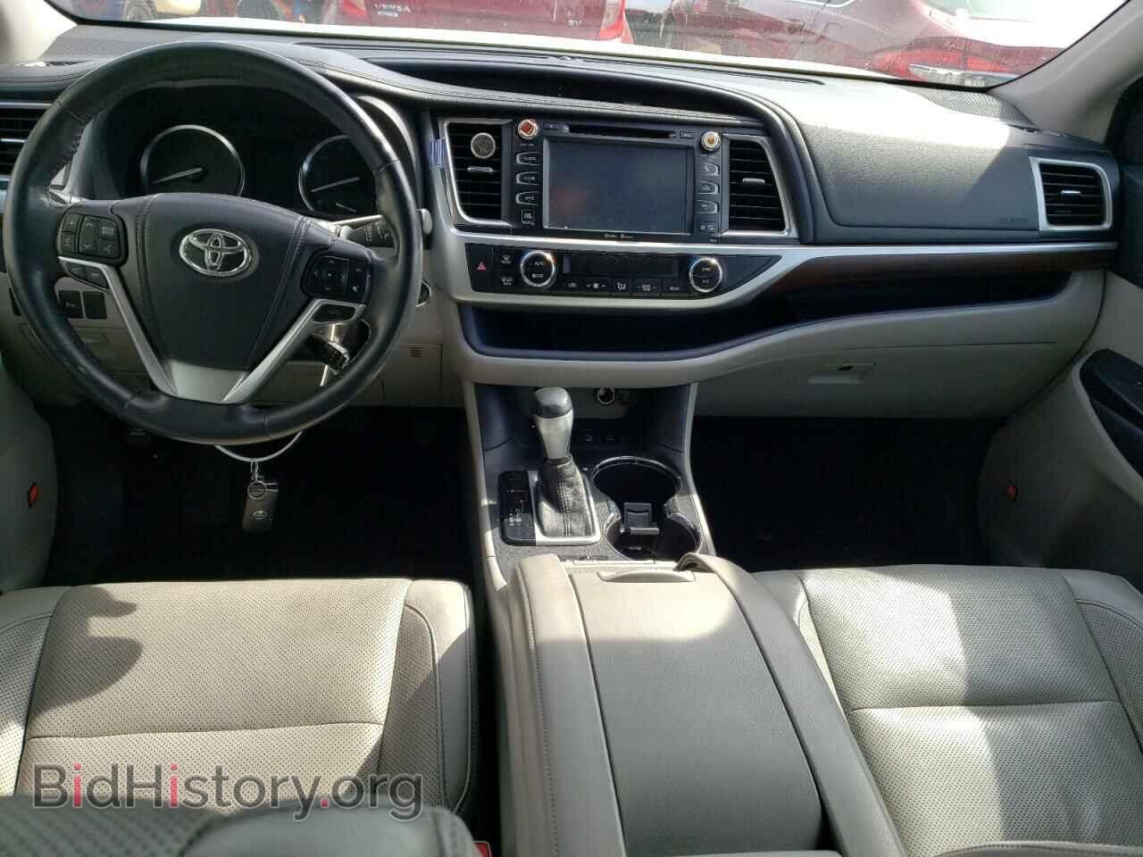 2014 TOYOTA HIGHLANDER - VIN: 5TDDKRFH1ES069152 - Фото 8