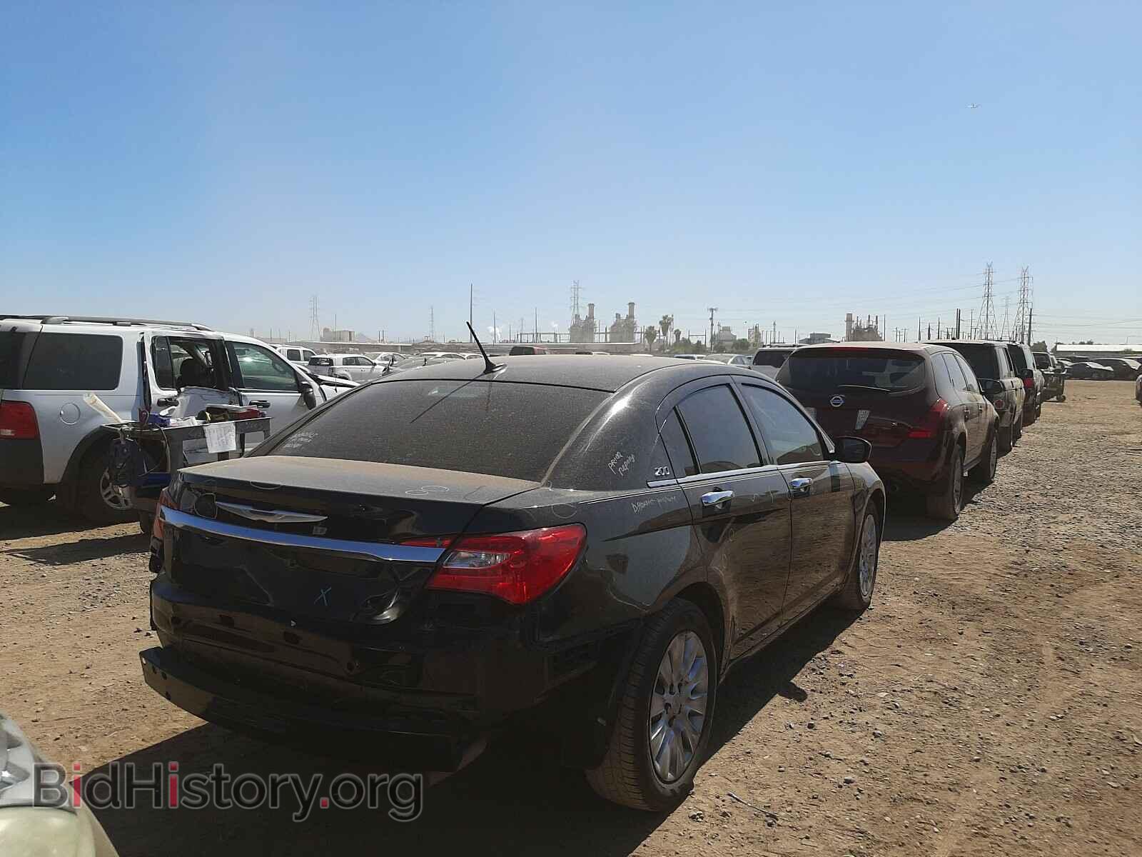 2014 CHRYSLER 200 - VIN: 1C3CCBAB2EN145197 - Фото 4