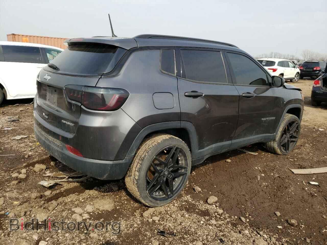 2018 JEEP COMPASS - VIN: 3C4NJDAB0JT398406 - Фото 3