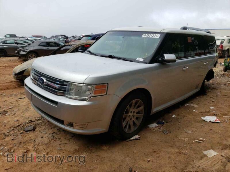 2011 Ford FLEX (VIN 2FMGK5CC6BBD10372) — photo 2 of 10