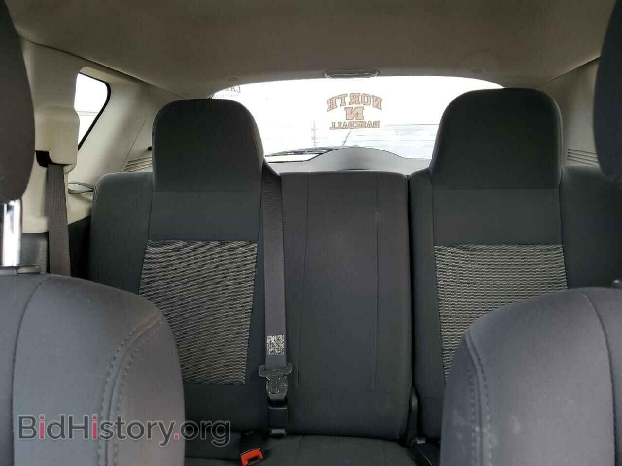 2010 JEEP COMPASS - VIN: 1J4NT4FB2AD589554 - Photo 10