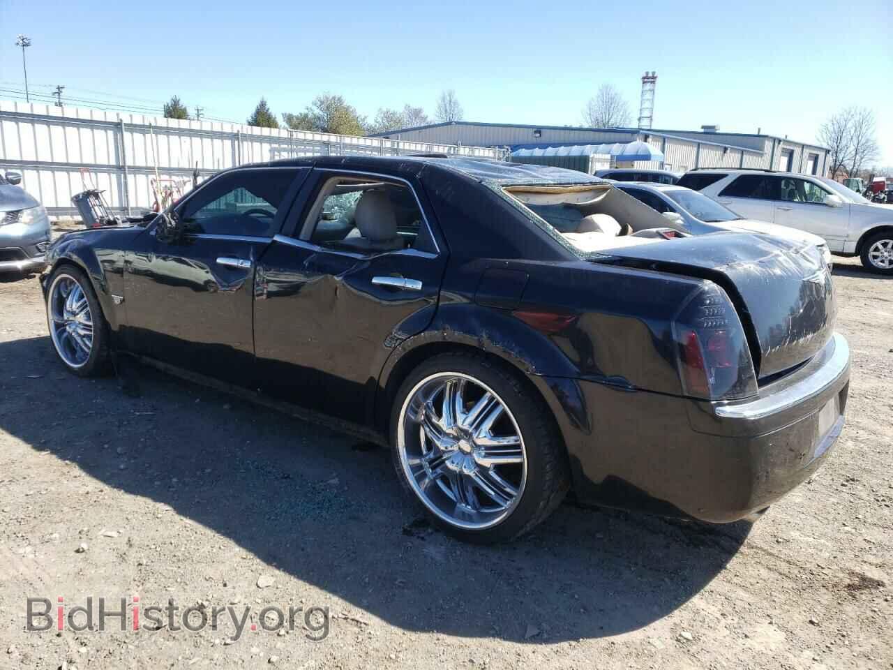 2006 CHRYSLER 300 - VIN: 2C3LA63H36H105588 - Фото 2