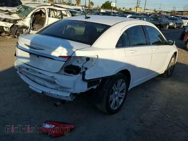 2013 CHRYSLER 200 - VIN: 1C3CCBAB8DN647677 - Фото 4