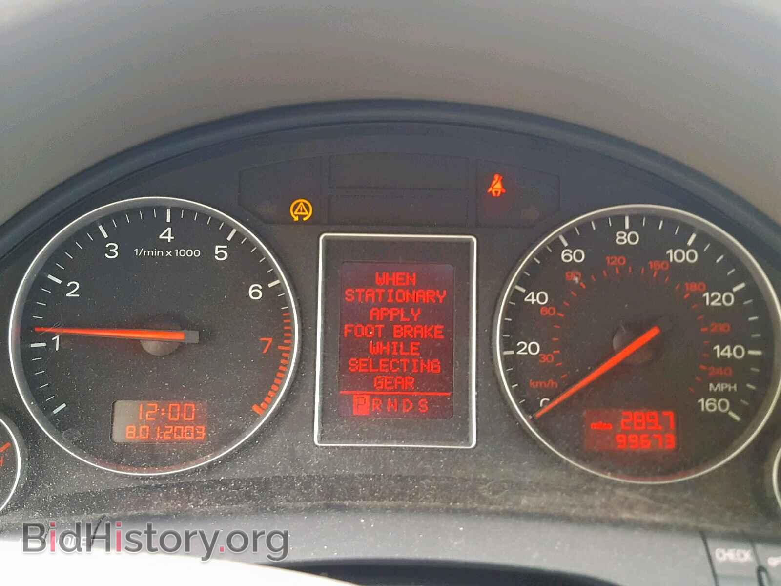2005 AUDI A4 - VIN: WAULC68E75A019957 - Фото 8