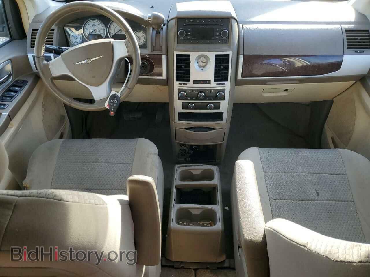 2010 CHRYSLER MINIVAN - VIN: 2A4RR5D15AR338847 - Фото 8