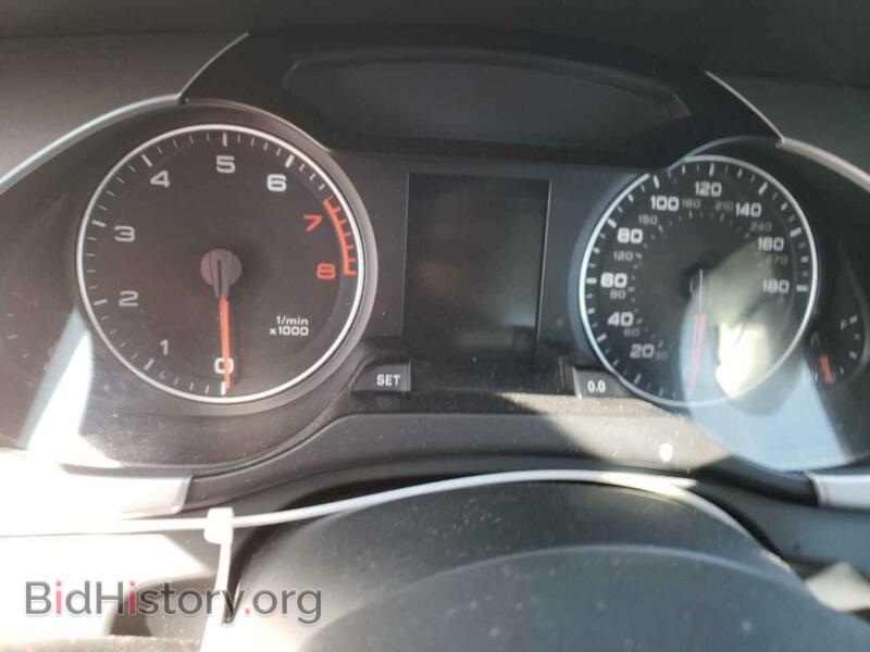 2012 Audi A4 (VIN WAUAFAFL0CA119043) — photo 9 of 12