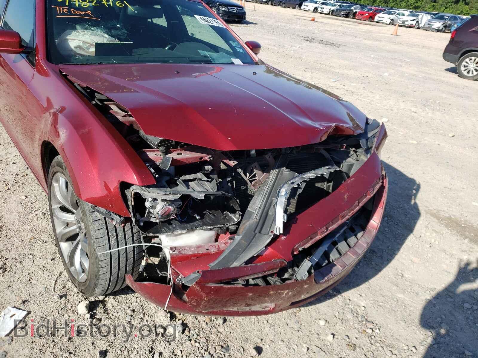 2014 CHRYSLER 300 - VIN: 2C3CCABG3EH323759 - Фото 9