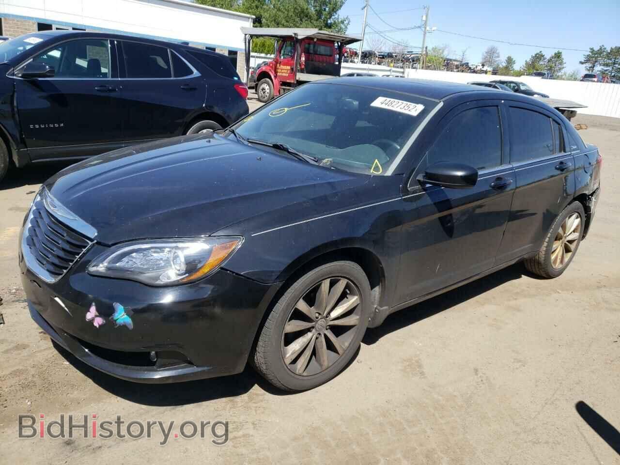 2013 CHRYSLER 200 - VIN: 1C3CCBBB8DN500628 - Фото 2