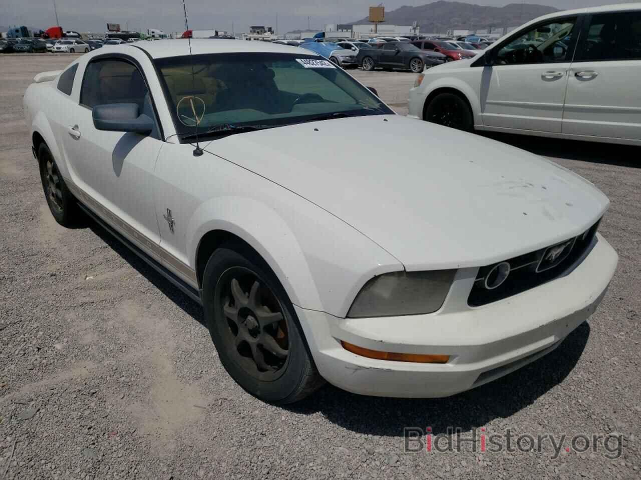 Photo 1ZVFT80N865127907 - FORD MUSTANG 2006