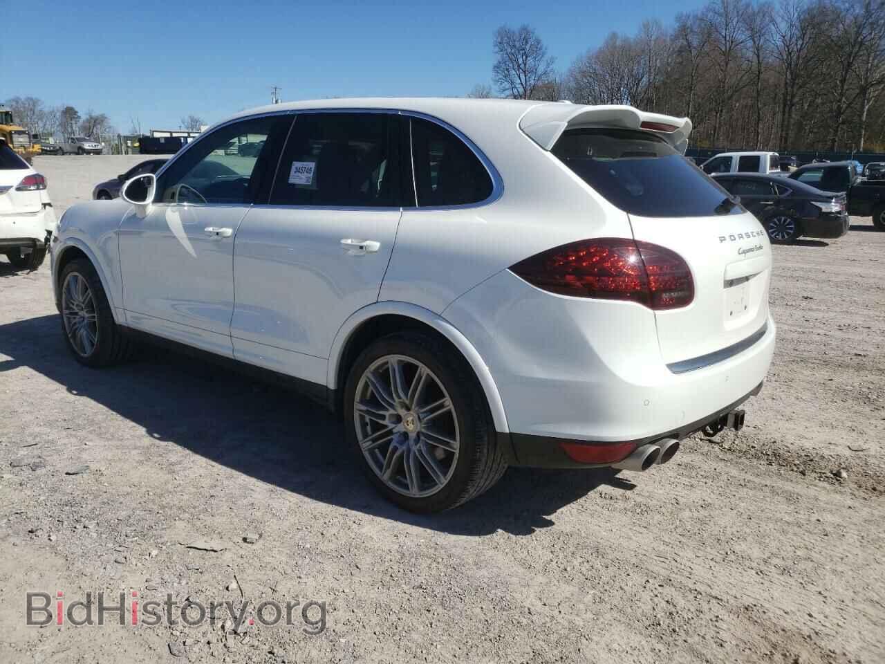 2013 PORSCHE CAYENNE - VIN: WP1AC2A20DLA92317 - Фото 2