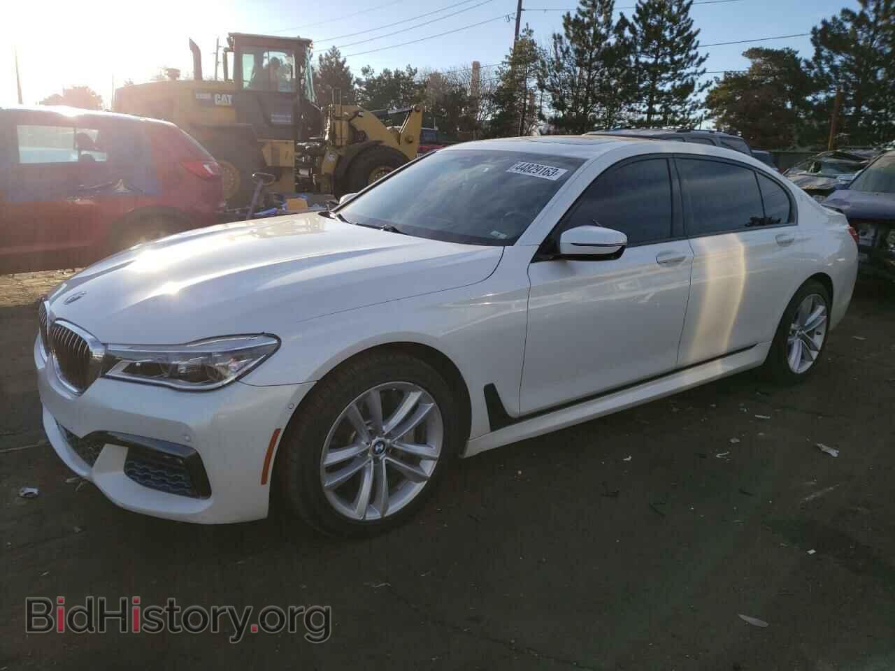 Фотография WBA7F2C58HG421495 - BMW 7 SERIES 2017