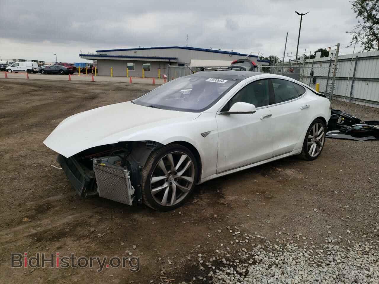 Фотография 5YJSA1E11GF130099 - TESLA MODEL S 2016