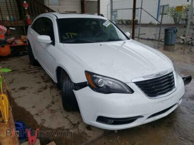 2013 Chrysler 200 200 Limite, белый — VIN 1C3CCBCG6DN575127, Copart
