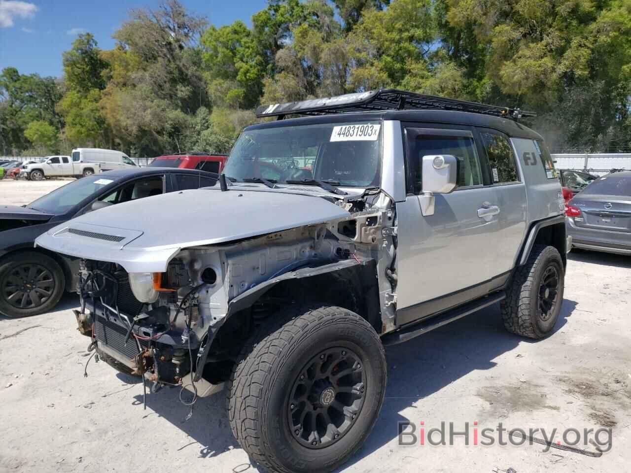 TOYOTA FJ CRUISER 2008 - VIN: JTEBU11F18K009551