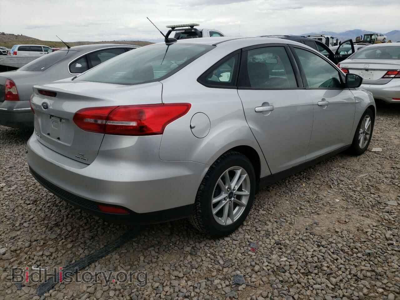 2016 FORD FOCUS - VIN: 1FADP3F22GL272037 - Photo 4