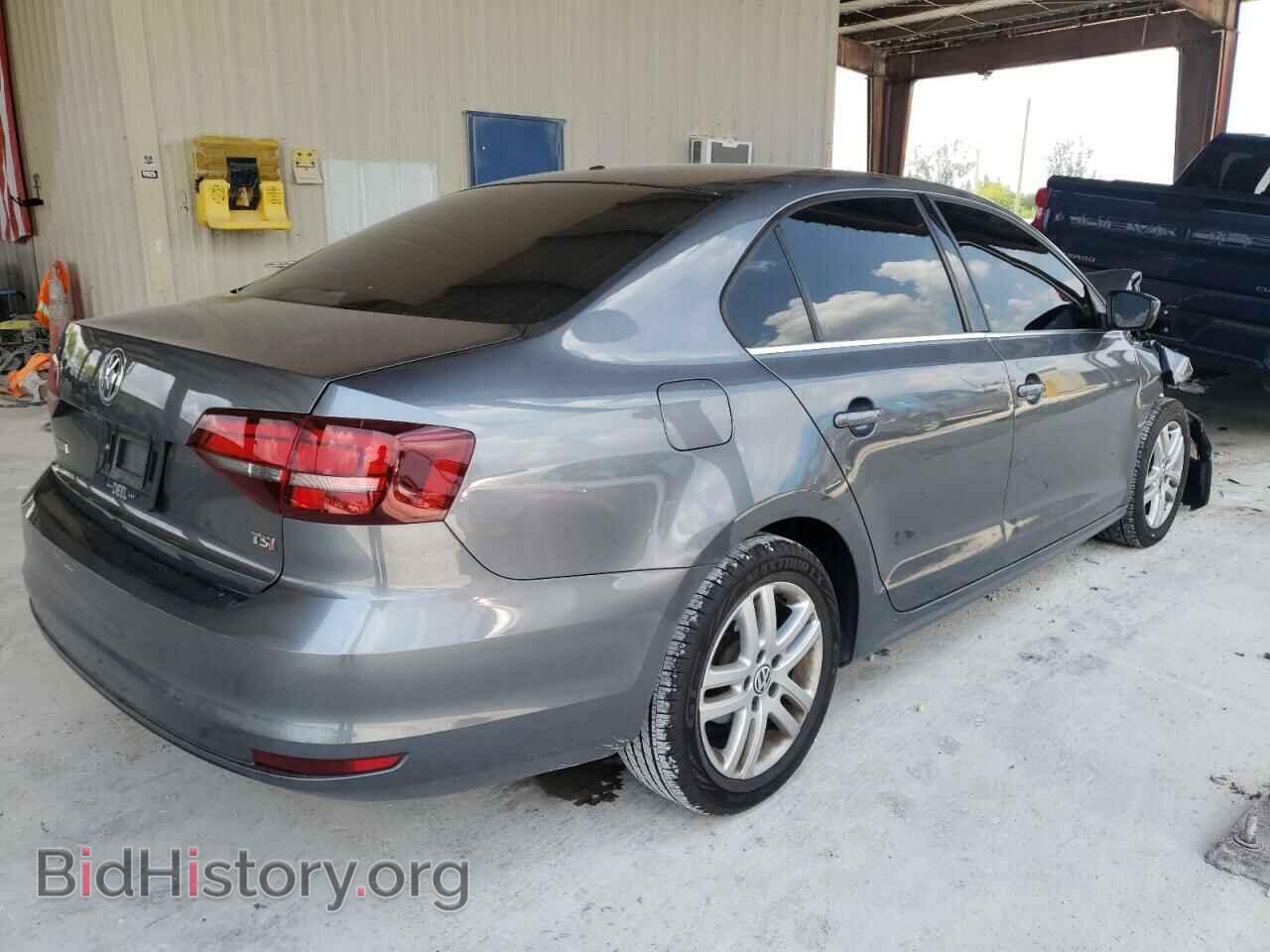 2017 VOLKSWAGEN JETTA - VIN: 3VW2B7AJ4HM373387 - Фото 4