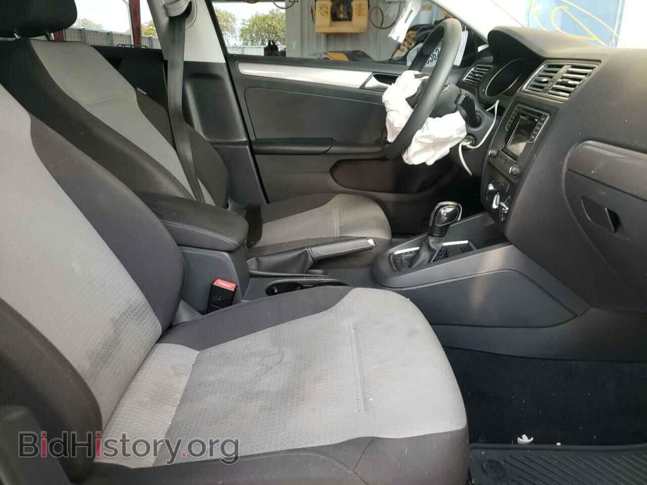 2017 VOLKSWAGEN JETTA - VIN: 3VW2B7AJ4HM373387 - Фото 5