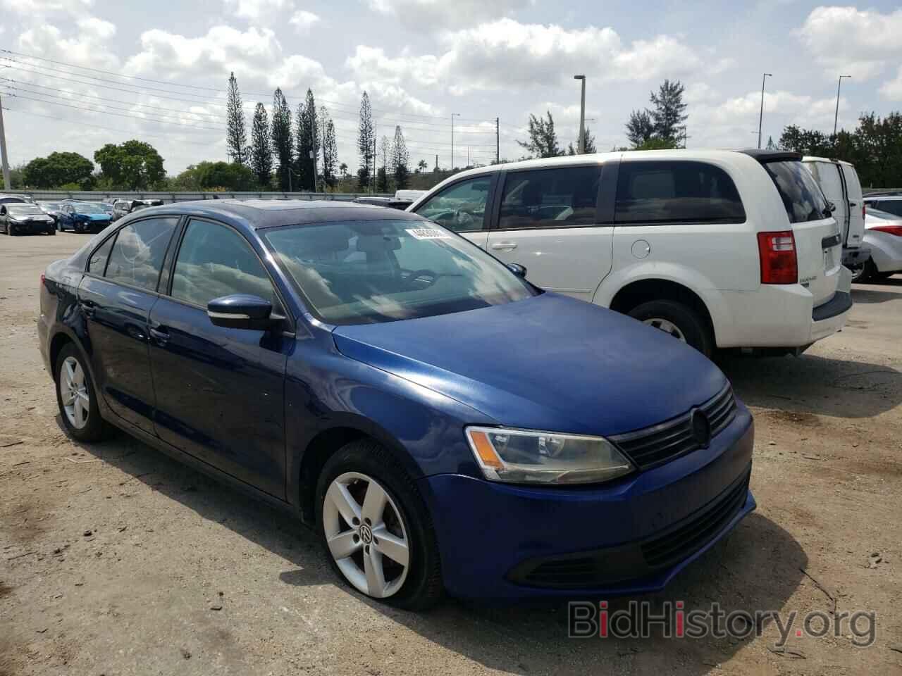 Photo 3VWLL7AJ1BM113943 - VOLKSWAGEN JETTA 2011