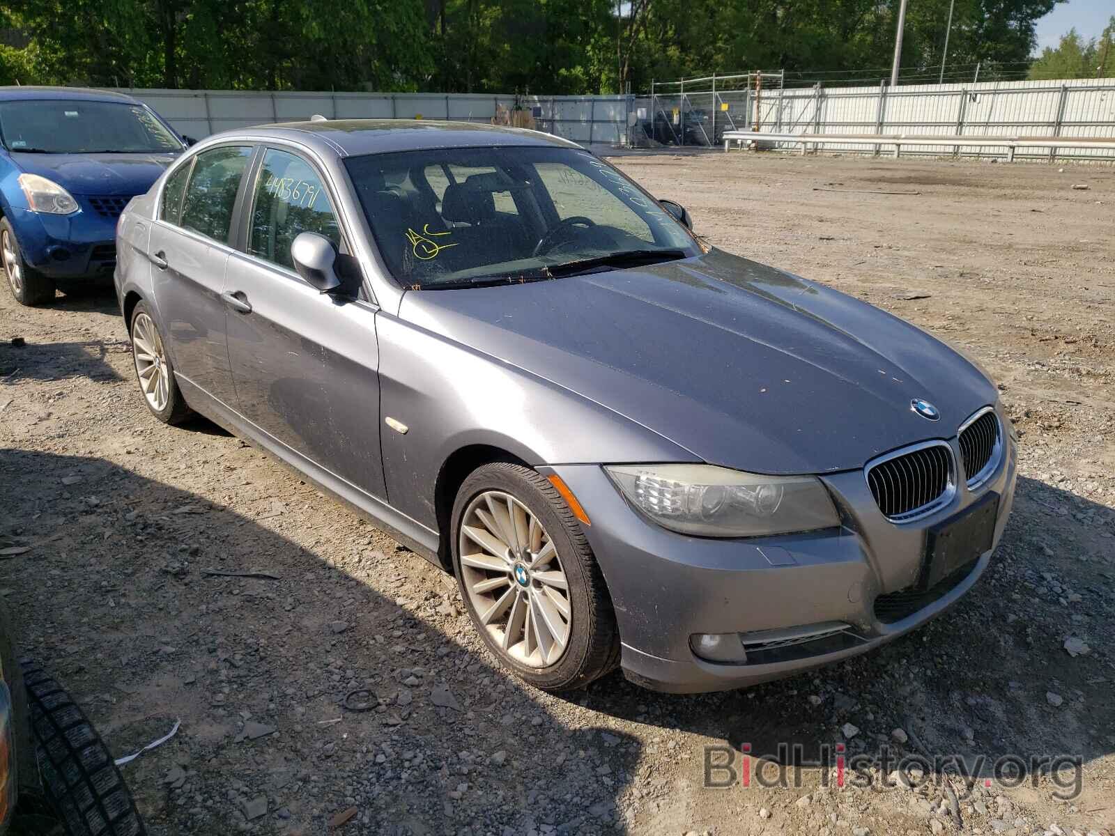 Photo WBAPN7C54BA781454 - BMW 3 SERIES 2011