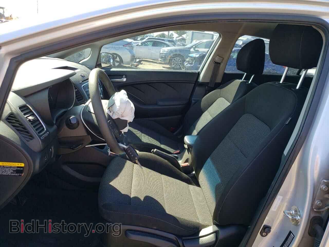 2017 KIA FORTE - VIN: 3KPFK4A76HE158529 - Фото 7