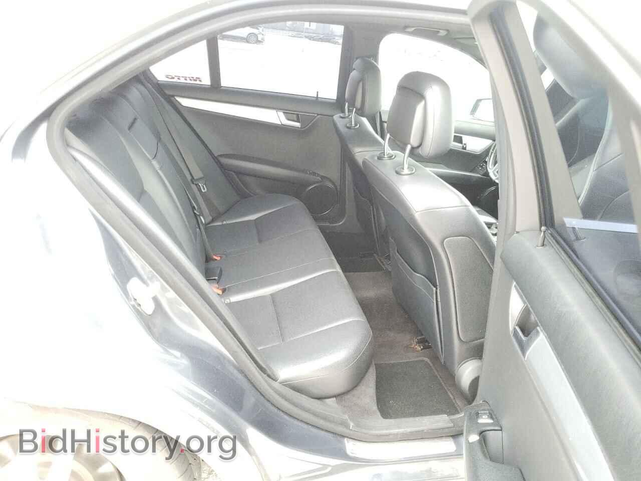 2013 MERCEDES-BENZ C-CLASS - VIN: WDDGF4HB2DA805837 - Фото 6
