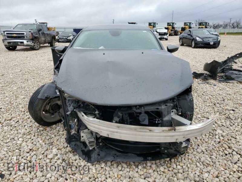 2015 Chrysler 200 (VIN 1C3CCCAB2FN505303) — photo 5 of 13