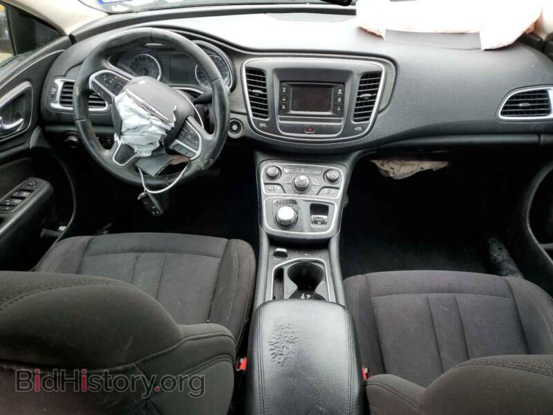 2015 Chrysler 200 (VIN 1C3CCCAB2FN505303) — photo 8 of 13