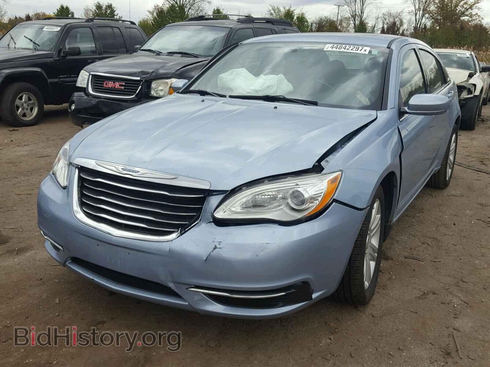 2013 CHRYSLER 200 - VIN: 1C3CCBBB7DN521857 - Фото 2