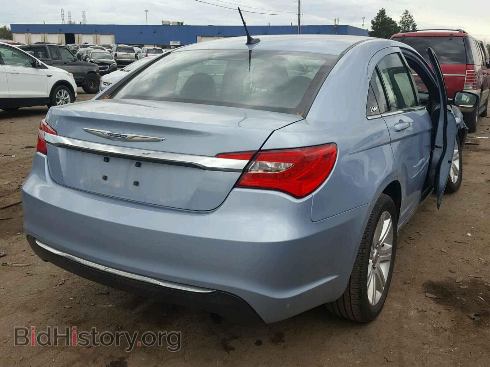 2013 CHRYSLER 200 - VIN: 1C3CCBBB7DN521857 - Фото 4