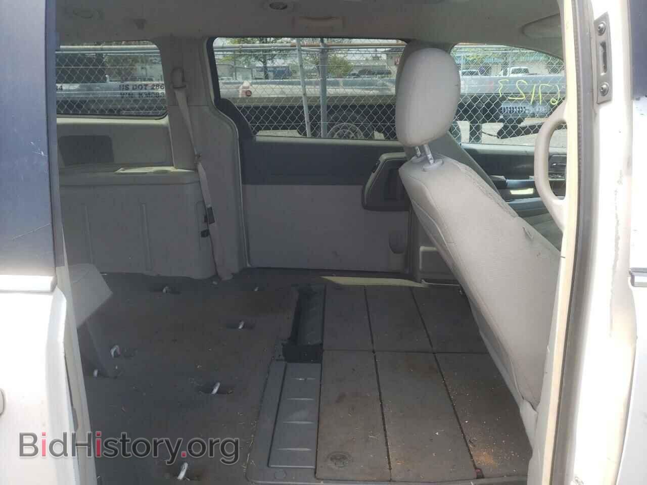 2008 CHRYSLER MINIVAN - VIN: 2A8HR54P08R774143 - Фото 6