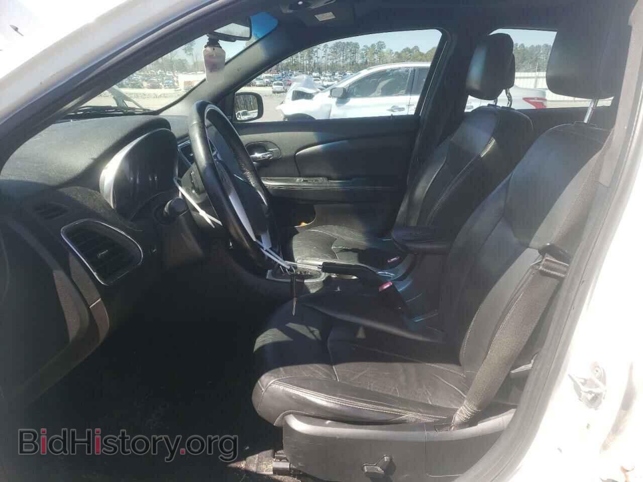 2011 CHRYSLER 200 - VIN: 1C3BC2FGXBN547951 - Фото 7