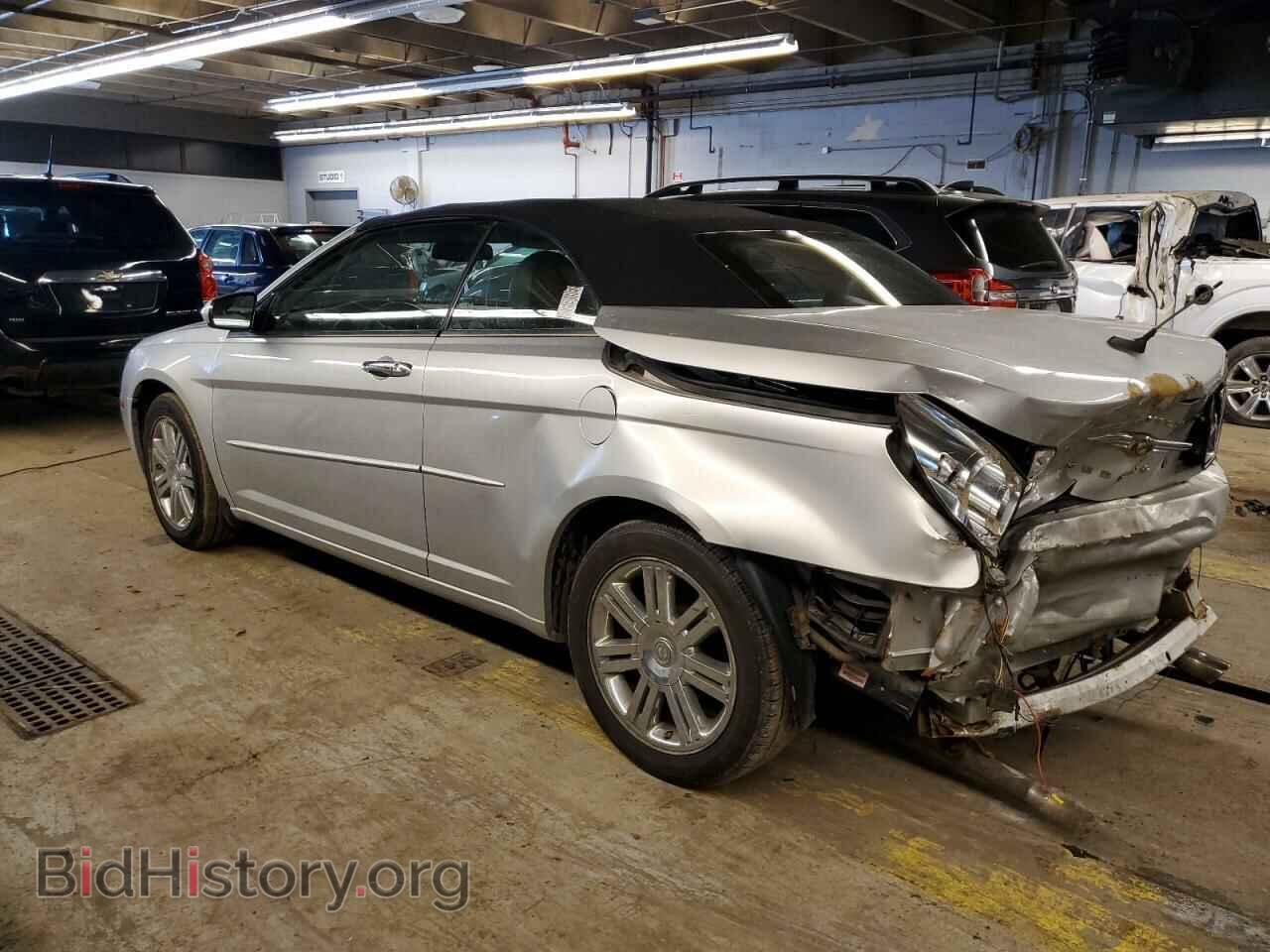 2009 CHRYSLER SEBRING - VIN: 1C3LC65V79N568942 - Photo 2