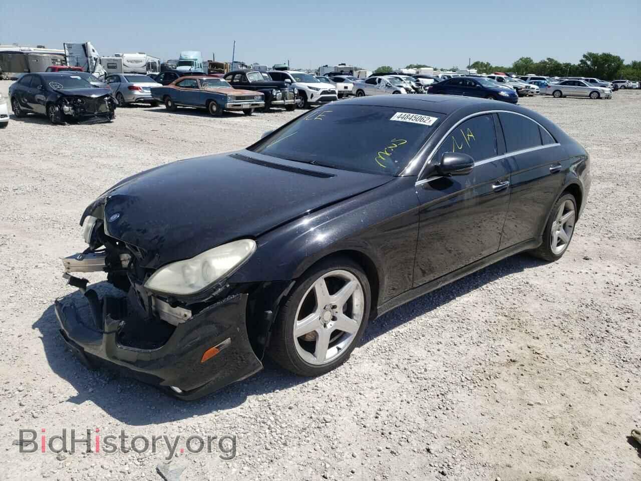2011 MERCEDES-BENZ CLS-CLASS - VIN: WDDDJ7CB8BA171621 - Фото 2