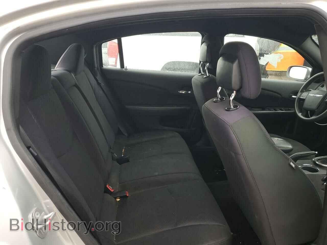 2012 CHRYSLER 200 - VIN: 1C3CCBAG5CN241205 - Фото 10