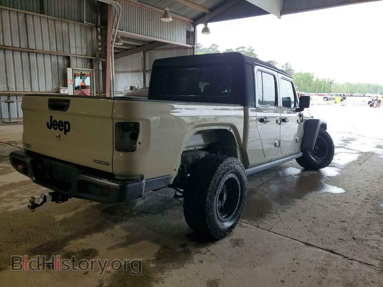 2020 JEEP GLADIATOR - VIN: 1C6HJTAG1LL201879 - Photo 3