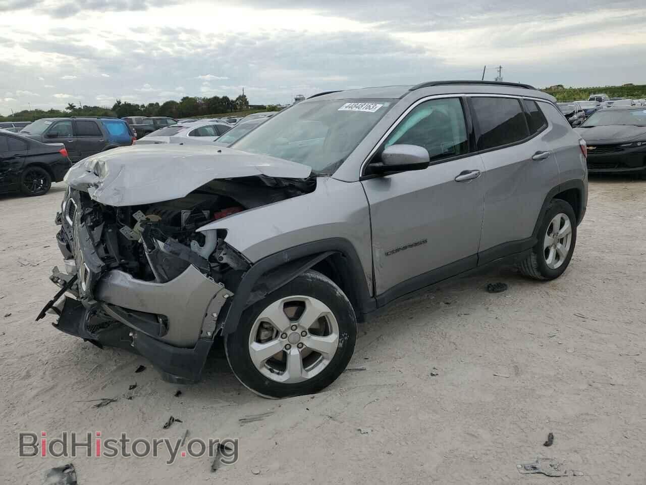 Photo 3C4NJCBB8KT851097 - JEEP COMPASS 2019