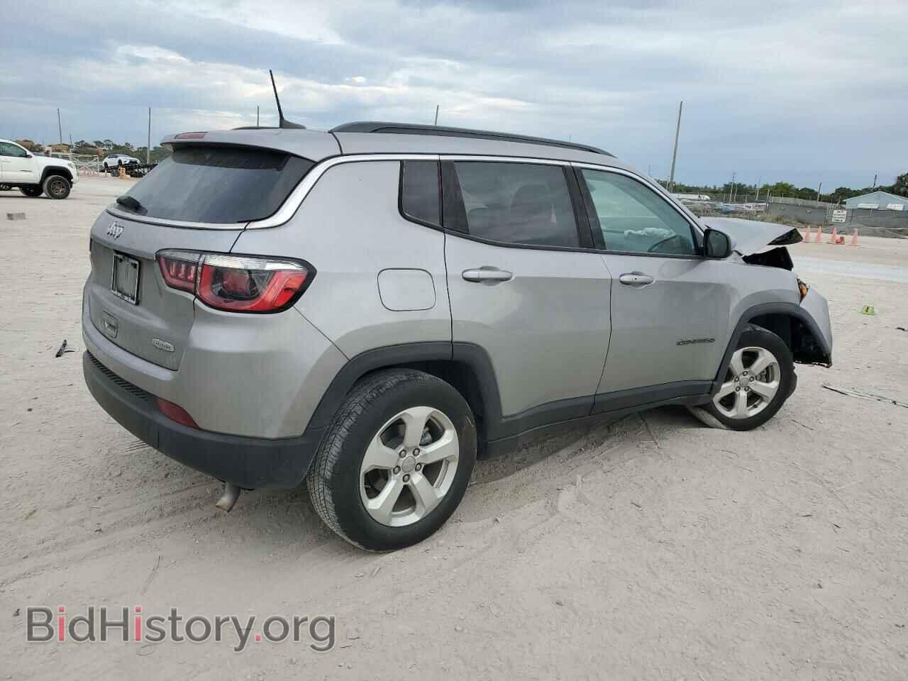 2019 JEEP COMPASS - VIN: 3C4NJCBB8KT851097 - Photo 3