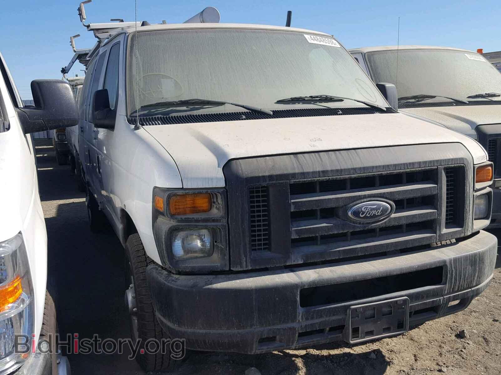 Фотография  - FORD ECONOLINE 2010