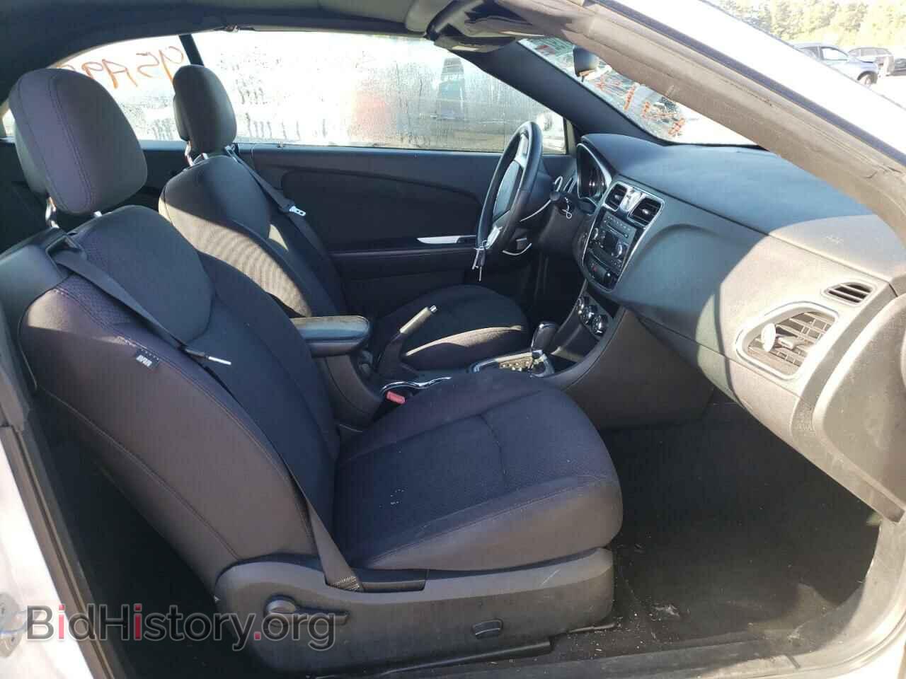 2012 CHRYSLER 200 - VIN: 1C3BCBEB1CN215680 - Фото 5
