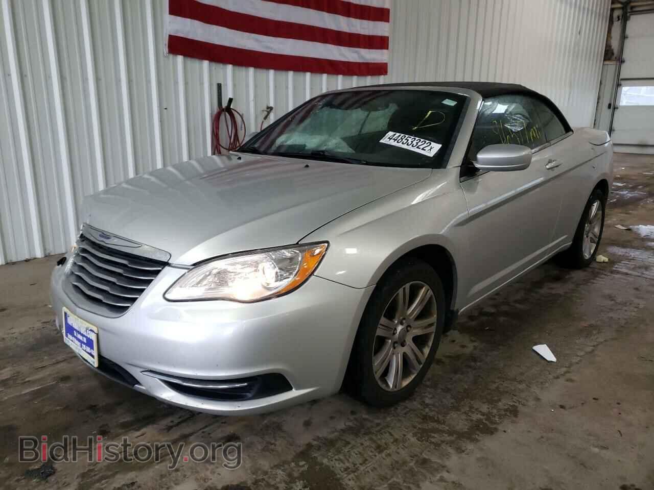 2012 CHRYSLER 200 - VIN: 1C3BCBEB0CN211149 - Фото 2