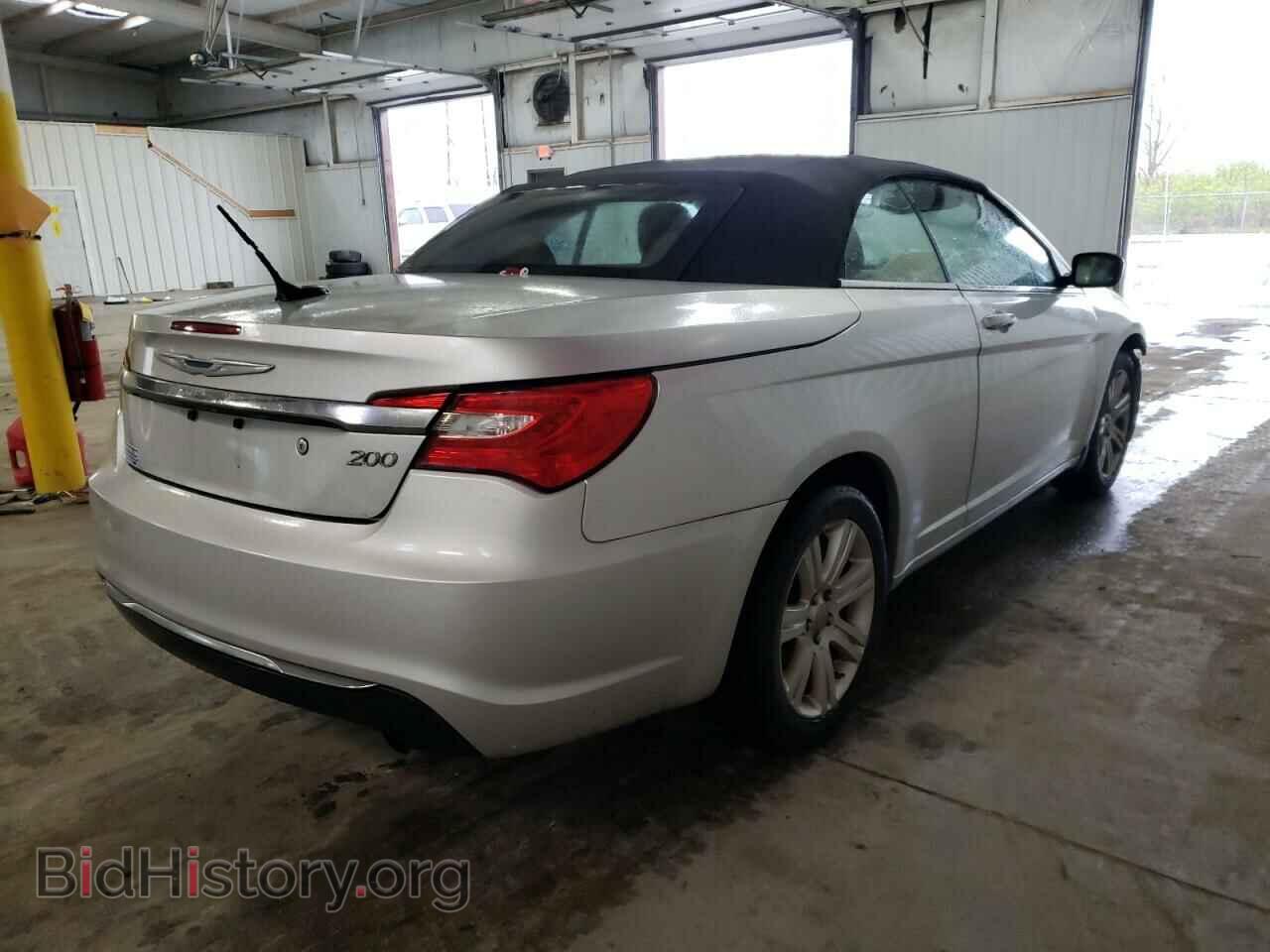 2012 CHRYSLER 200 - VIN: 1C3BCBEB0CN211149 - Фото 4