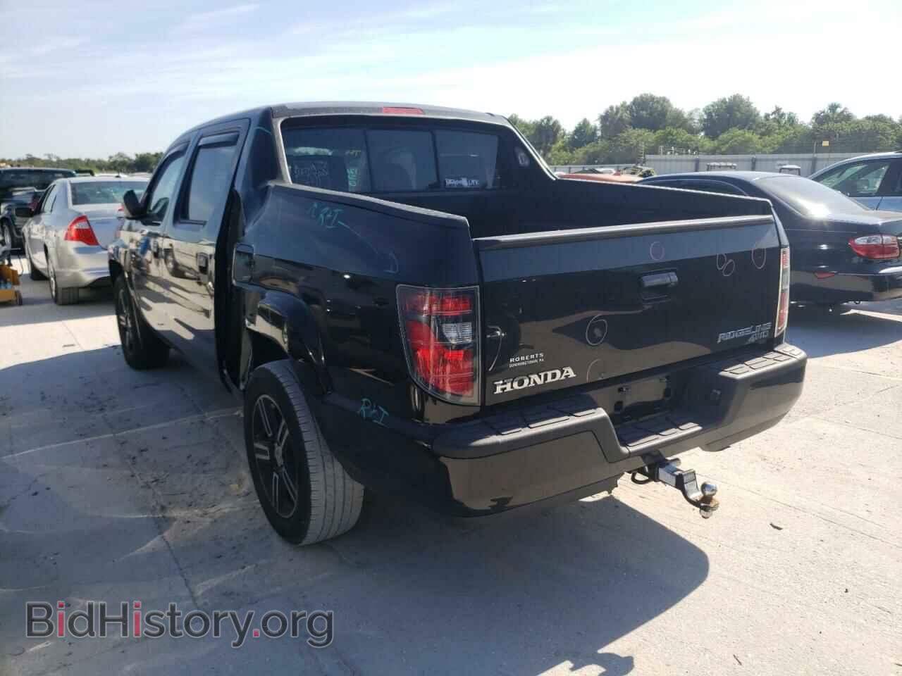 2013 HONDA RIDGELINE - VIN: 5FPYK1F70DB005365 - Фото 3
