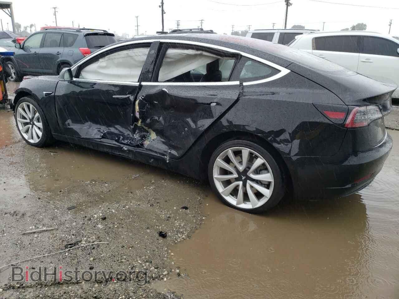2018 TESLA MODEL 3 - VIN: 5YJ3E1EA0JF060272 - Photo 2