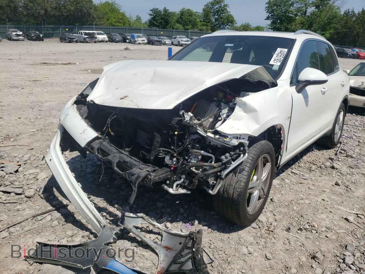 2016 PORSCHE CAYENNE - VIN: WP1AE2A26GLA16616 - Фото 2