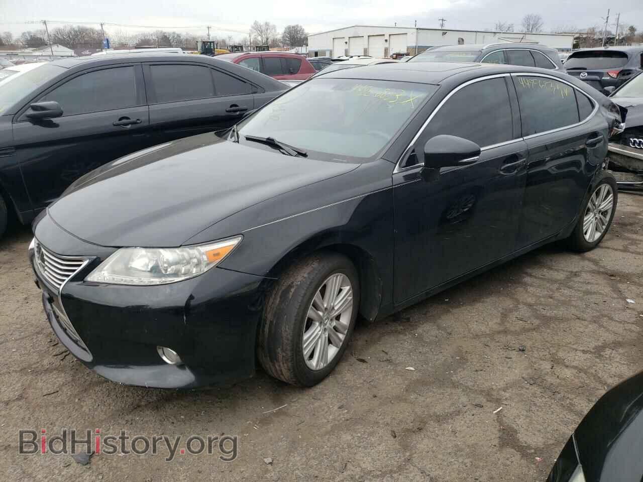 Photo JTHBK1GGXD2053745 - LEXUS ES350 2013