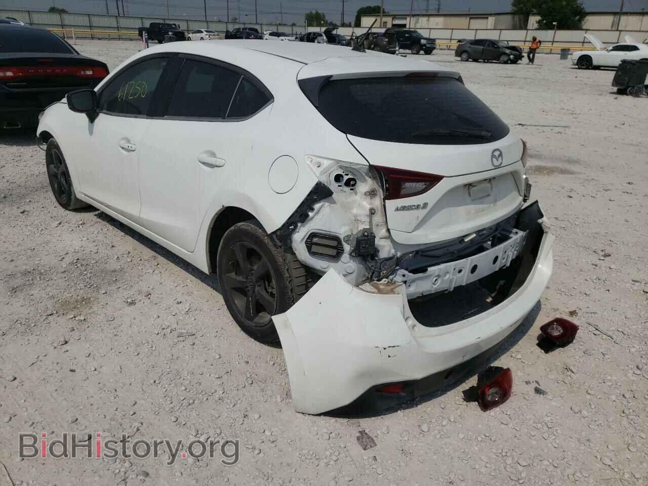 2017 MAZDA 3 - VIN: 3MZBN1L34HM135588 - Photo 3