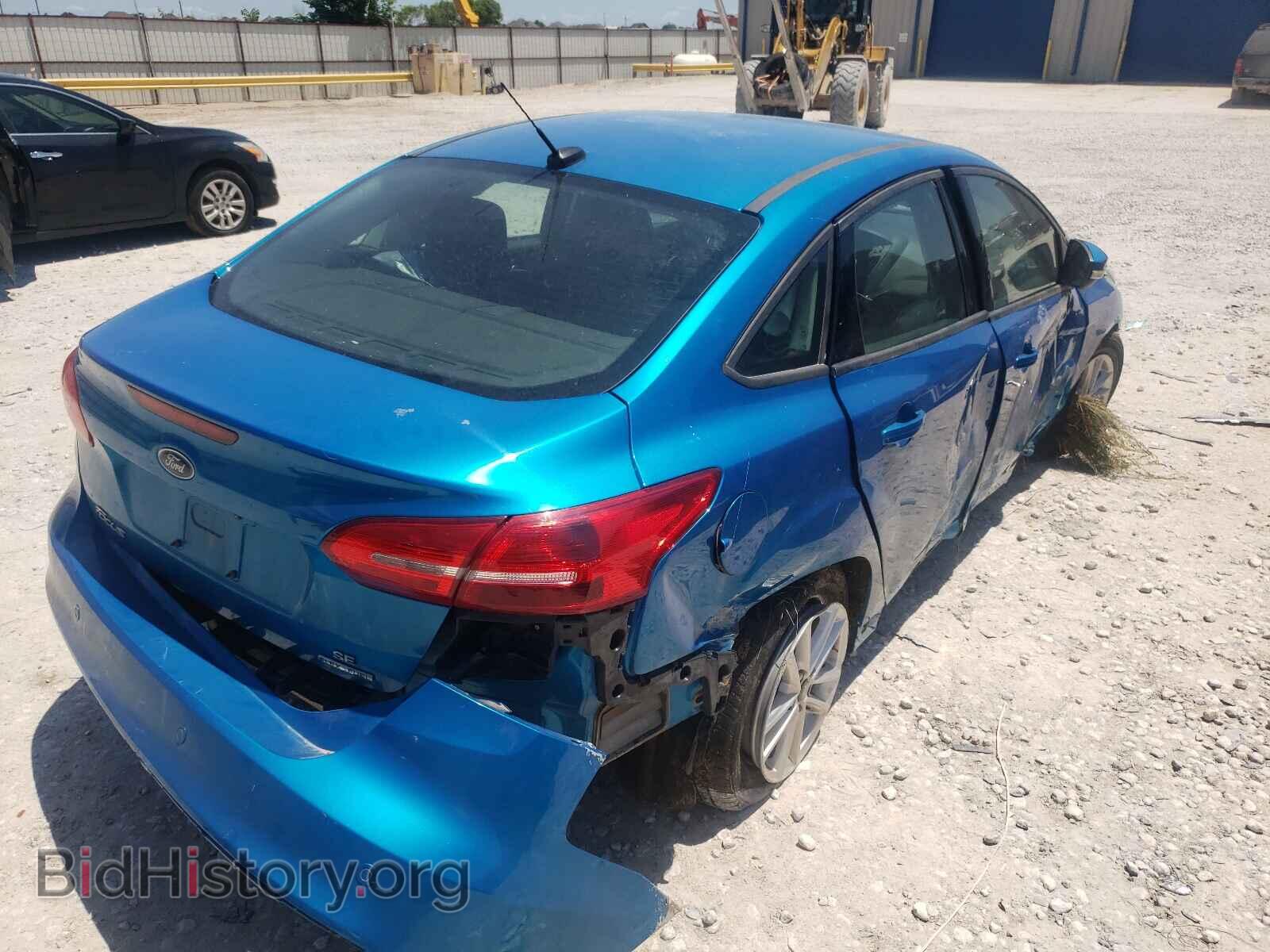 2016 FORD FOCUS - VIN: 1FADP3F2XGL379238 - Photo 4