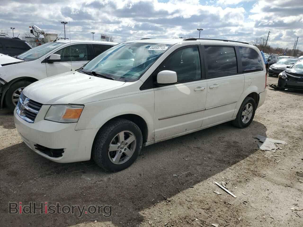 Photo 2D4RN5D16AR234565 - DODGE CARAVAN 2010